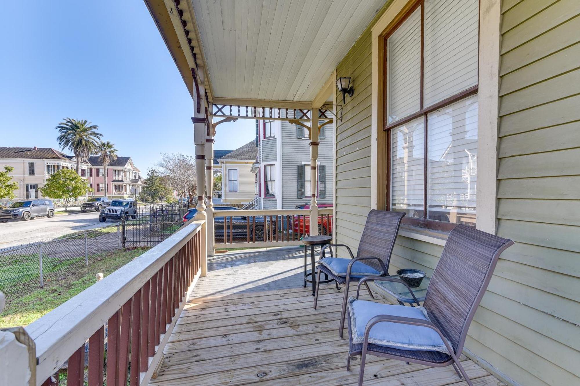 Coastal Galveston Studio About 1 Mi To Beach! ภายนอก รูปภาพ